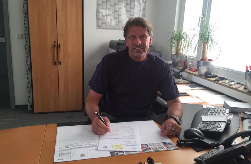 concept_gerhard_koerver_anruf